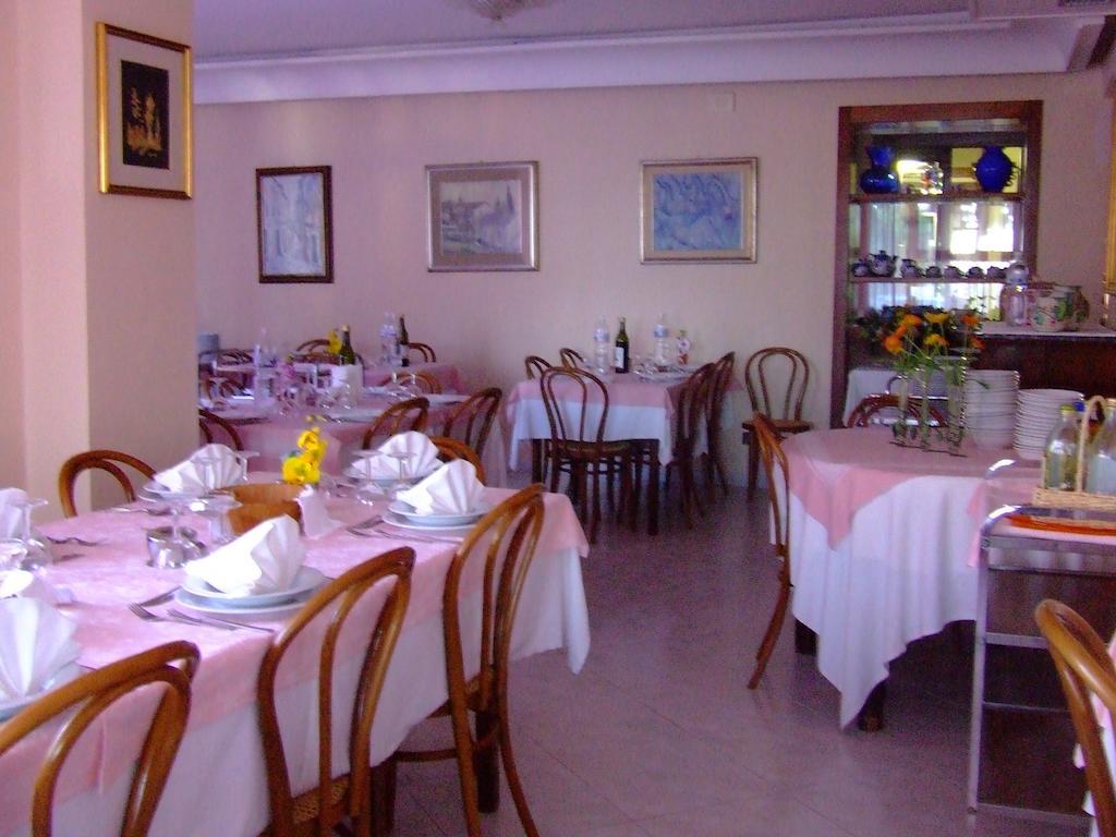 Hotel Rinascente Chianciano Terme Dış mekan fotoğraf