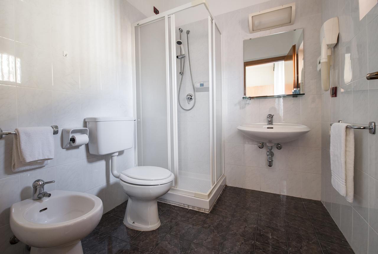 Hotel Rinascente Chianciano Terme Dış mekan fotoğraf